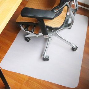 공부방 게임의자 층간소음 바닥 스크래치 긁힘 방지 바퀴 의자 매트 깔개 장판 체어매트 패드