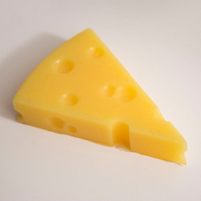 에멘탈 치즈 모형
