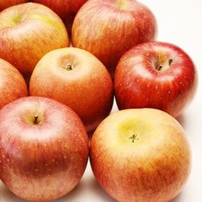 [경상북도][산지직송] 과즙 가득 경북 의성 흠집 사과(대) 3kg