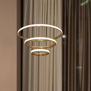 샤인링 3단 펜던트 LED 50W 일체형 전구색 식탁조명