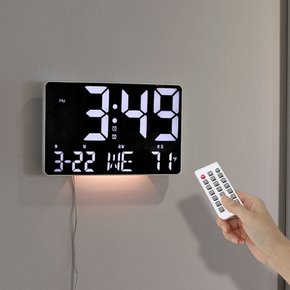 레벤데코 큰숫자 LED 디지털 날짜 요일 캘린더 탁상겸용 벽시계