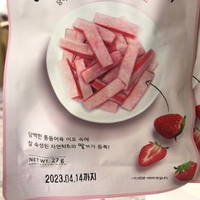반려동물용품 내츄럴코어 어포 치즈 딸기 간식 사료 27g 애완용품