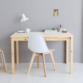 마켓비 PREKT 소나무 원목 테이블 책상 작업대 2인용 식탁 홈카페