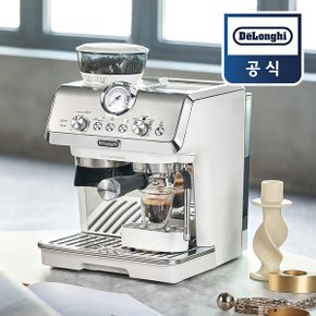 드롱기 커피머신 반자동 에스프레소 가정용 커피 머신 라스페셜리스타 KREC9155 화이트