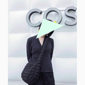 메신저 백  [Upday 관부가세 배송비 포함]코스 여성 가방 퀼티드 구름백 COS BAG