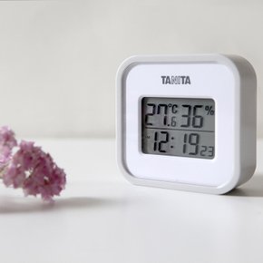 일본 타니타 디지털 온습도계 (TT-558)/온도계/시계/신생아온습도계