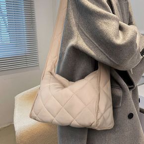 다이아 퀄팅 패딩 디자인 깔끔한 여성 가방 숄더백