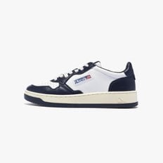 [오트리] MEDALIST SNEAKERS WB(LEATHER/LEATHER) NAVY /오트리 메달리스트 스니커즈 UYC2M70003