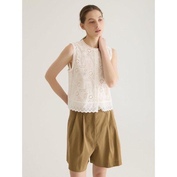 LINEN BLEND BERMUDA TWO-TUCK SHORTS - CAMEL