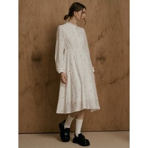 WD_Pure white floral dress