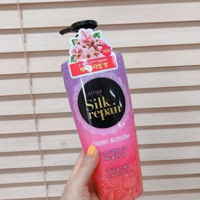 엘라스틴 실크리페어 샴푸 체리블라썸 550ml