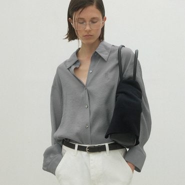 나인(Atelier Nain) (Z-BL-4263)ESSENTIAL ROUND HEM SHIRT