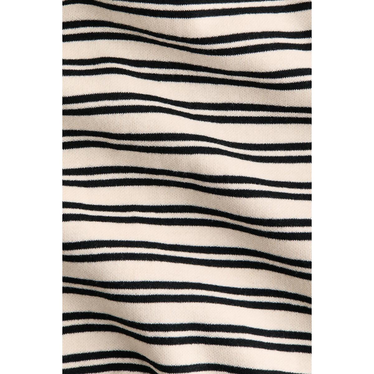 1000881341700