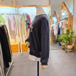 대구백화점레코브밑단 배색 라운드 티셔츠(SB41FXLT032X)