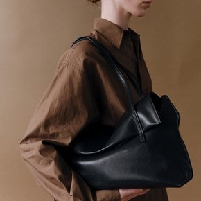 Plia shoulder bag Black 로서울 플리아 숄더백