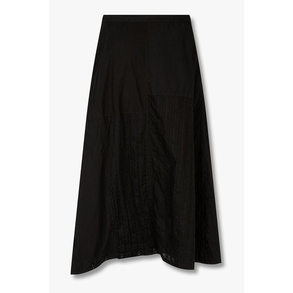 [Y`s]패치 워크 버튼 헴 디테일 팬츠 6616111106000