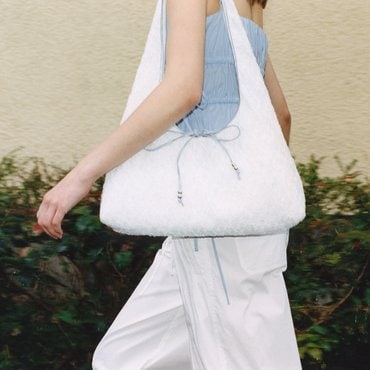 레이브 Lily Shoulder Lace in White UF5SB087-01