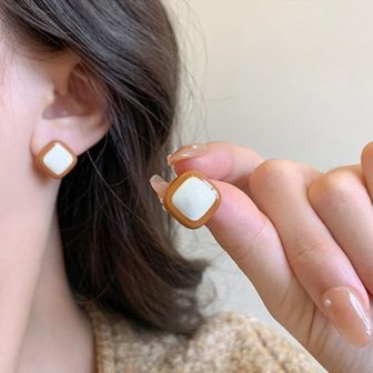 2. 배색 빈티지 스..