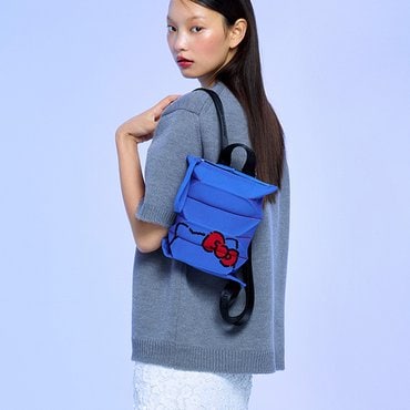 조셉앤스테이시 Lucky Pleats Knit Backpack XS 50th Hello Kitty Classic Blue (0JSP6KNBPXSG001CB)