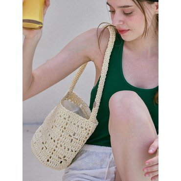 슬로우슬로울리 No.221 / Lily Raffia Crochet Bucket Bag _ Butter Cream