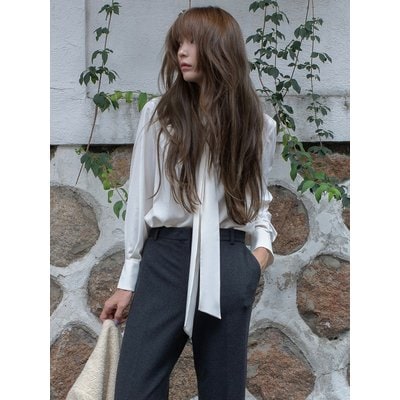 FRONTROW [Drama Signature] Tie-Collar Silky Blouse_3color