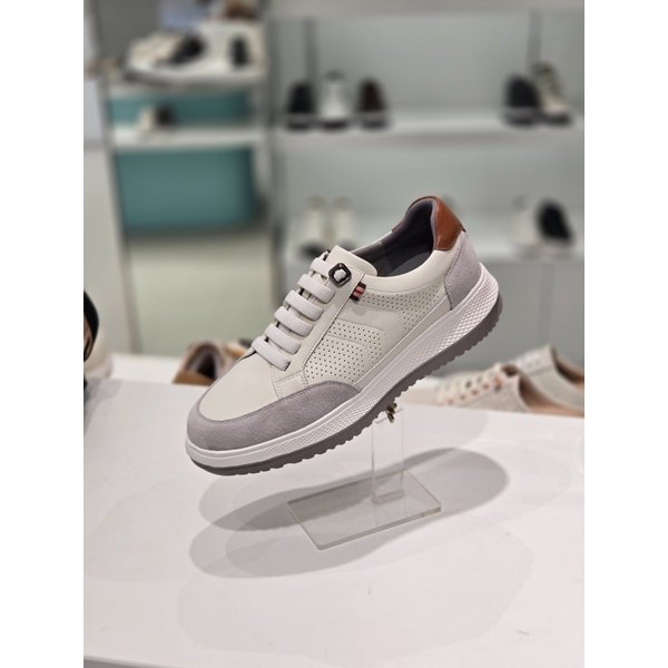 [부산점] 미섈 by탠디  초경량 스니커즈(y26003)