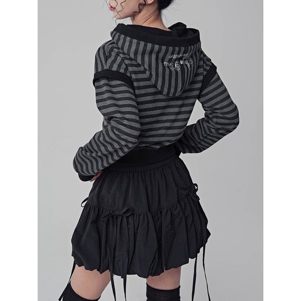 트루디 스트라이프 크롭 후디 집업 블랙