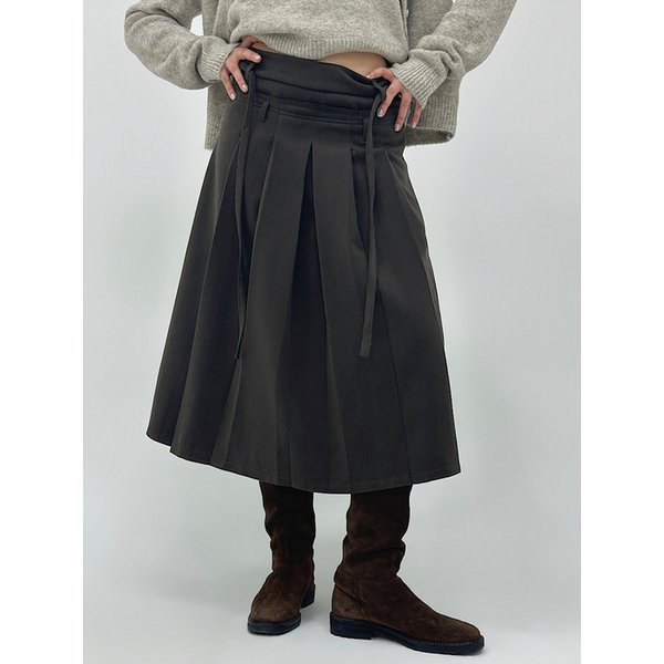 Strap Line Pleated Skirt (2C)