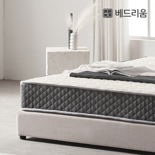 확대된 대표 이미지 P
