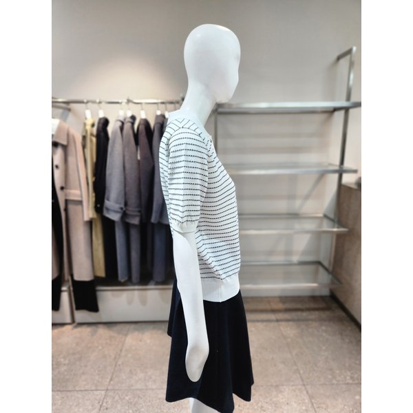 [여주점] [나이스클랍] 스트라이프 카라 반팔 니트 A262PWK411