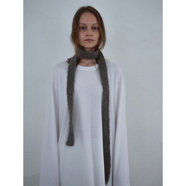 HAIRY SCARF IN GREY