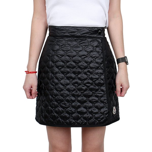 [시흥점] 25FW 체크 퀼팅 패딩 미니 스커트 (2D00036 597YG 999)
