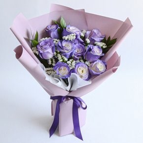 로맨틱 퍼플 프릴 생화 꽃다발