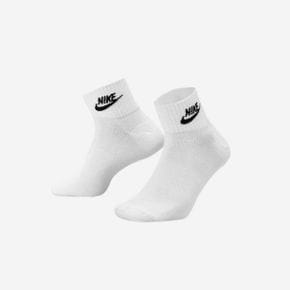 나이키 에브리데이 에센셜 앵클 삭스 화이트 (3개입/국내 정식 발매 제품) Nike Everyday Essent