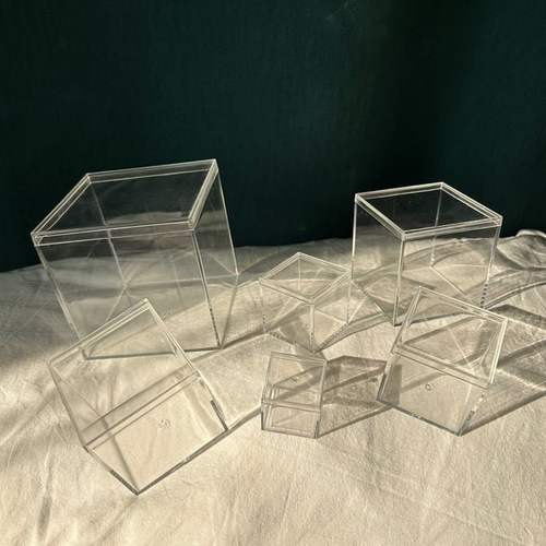 아크릴 박스 투명 피규어 인형 케이스 장식장 B타입