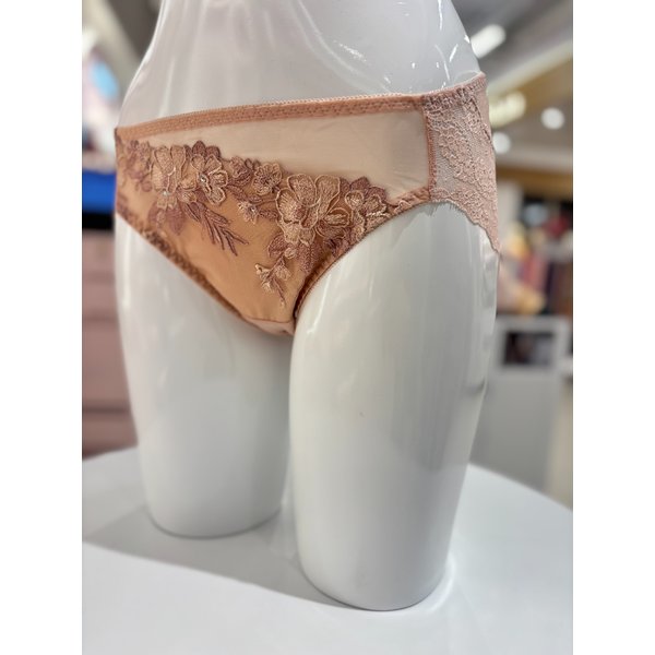 [여주점] 와코루 살루트 감각 자수 레이스 백레이스 팬티 DPT0451A SK