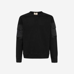 텐씨 멀티 포켓 스냅 크루넥 스웨트셔츠 블랙 Ten C Multi Pocket Snap Crewneck Sweatshirt Bla