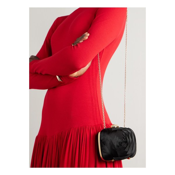 부아뜨 드 뉘 로즈 장식 새틴 클러치 블랙 46376663162925364