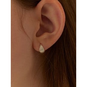 [연말 스페셜 6mm+10mm 진주귀걸이 증정][925 silver] Monica hoop earring