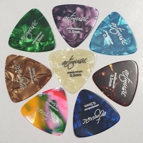 artmusic 셀룰로이드 기타 피크 삼각형 0.5mm 1개