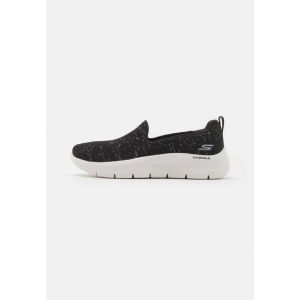 이스퀘어 3226347 Skechers 스케쳐스 성능 GO WALK FLEX SLIP ON - 워킹 트레이너 블랙/화이트