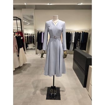 지고트 [파주점] 엘레강스 브이넥 플레어 원피스 JR3A0OP013