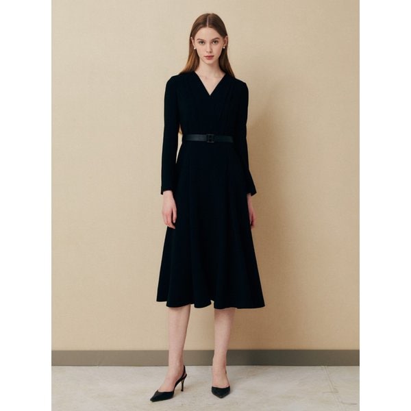 [파주점] 엘레강스 브이넥 플레어 원피스 JR3A0OP013