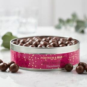 [해외직구] 포트넘앤메이슨 밀크 초콜릿 코티드 헤이즐넛 380g Fortnumandmason Milk Chocolate Coated Hazelnuts