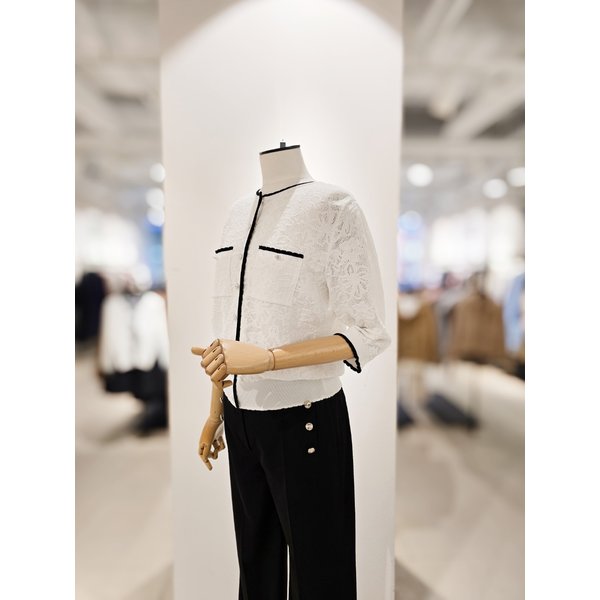 [파주점] [더아이잗컬렉션]플로럴 텍스처 클래식 니트 가디건 CR4A1CD111