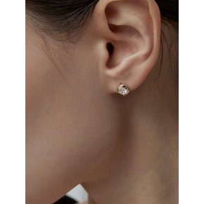 Eira 14K Gold Earring