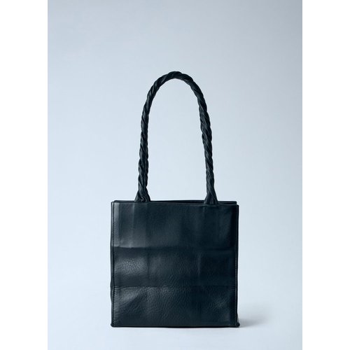[해외배송] 26 F/W 이세이 미야케 페이퍼 핸드백 IM68AG201-15 B0112498767