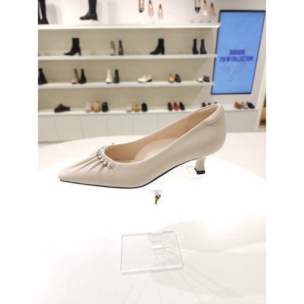 [부산점] [바바라] 포인트 토 5cm 셔링 펌프스 BBJ207