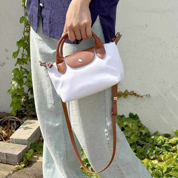 KodakのRipstop Medium Crossbody Bag 全3色 A.P.C. APC アーペーセー クロスボディバッグ COGFD H61728