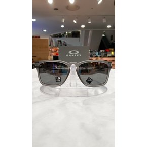 오클리 LATCH SQ 래치스퀘어 선글라스  OO9358-14